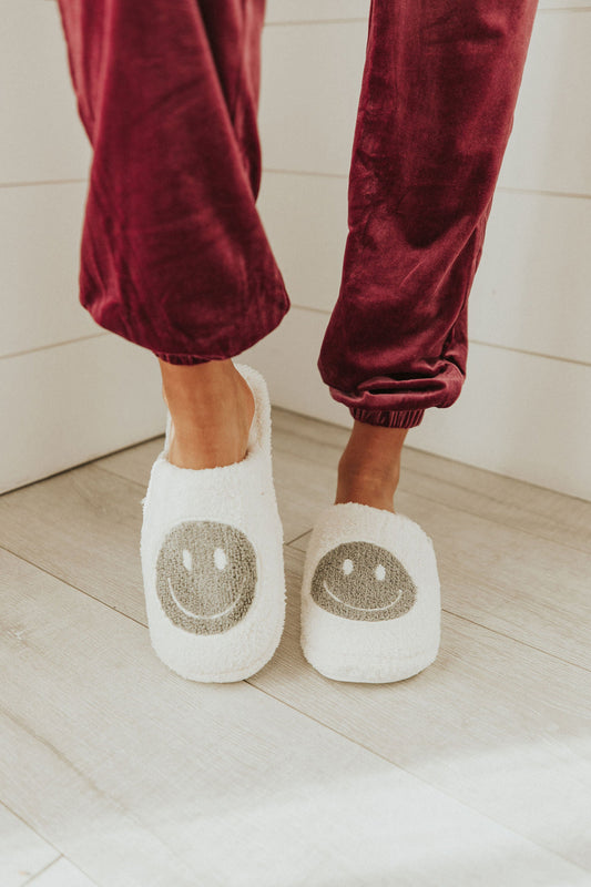 Super Lux Color Smiley Face Slippers - Gray